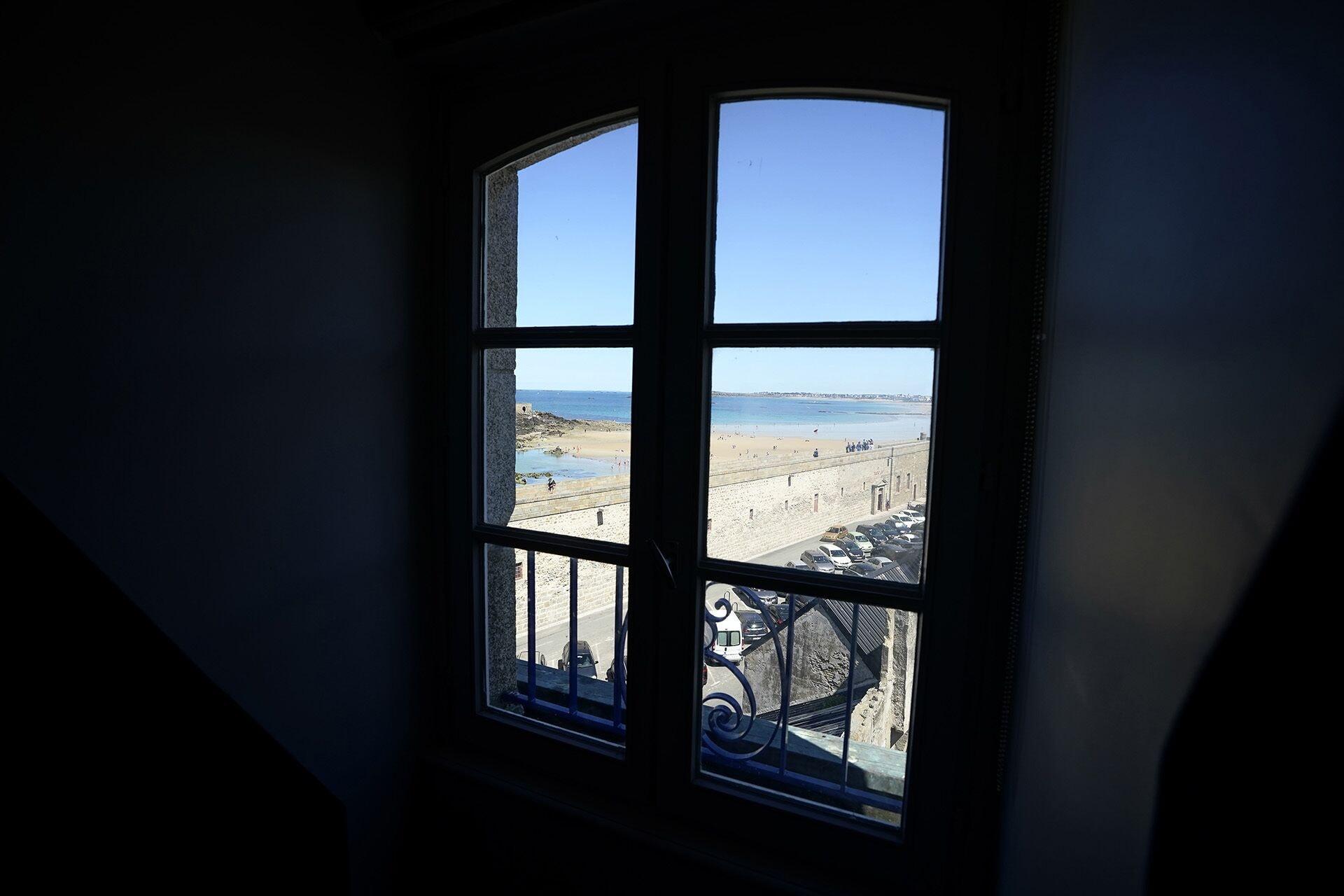 Hotel De La Cite Saint-Malo Exterior photo